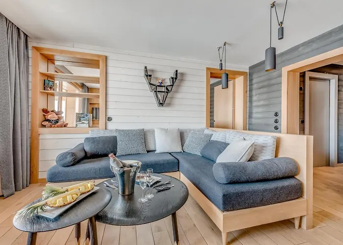 Le Yule & Hotel Val-dʼIsère