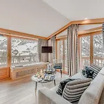 Le Yule & Hotel 5*