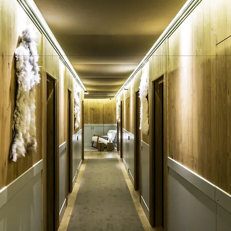 Le Yule Hotel&spa 5* Val-dʼIsère