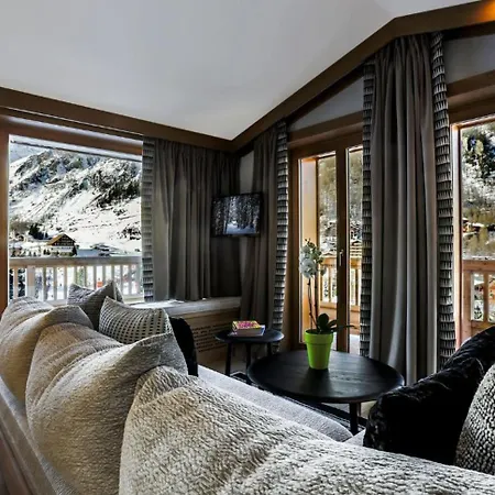 Le Yule Hotel&spa Val-dʼIsère