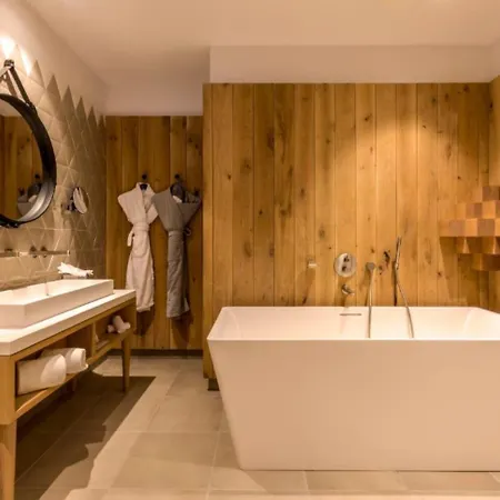 Le Yule Hotel&spa 5*