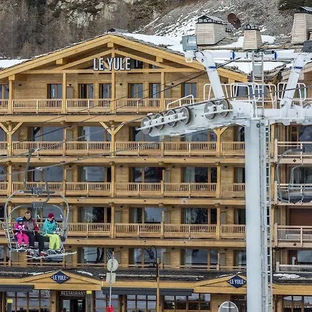 Le Yule & 5* Val-dʼIsère
