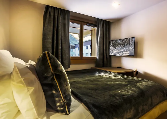 Hotel Le Yule &